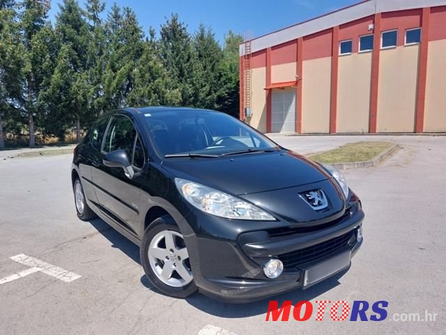 2009' Peugeot 207 photo #1
