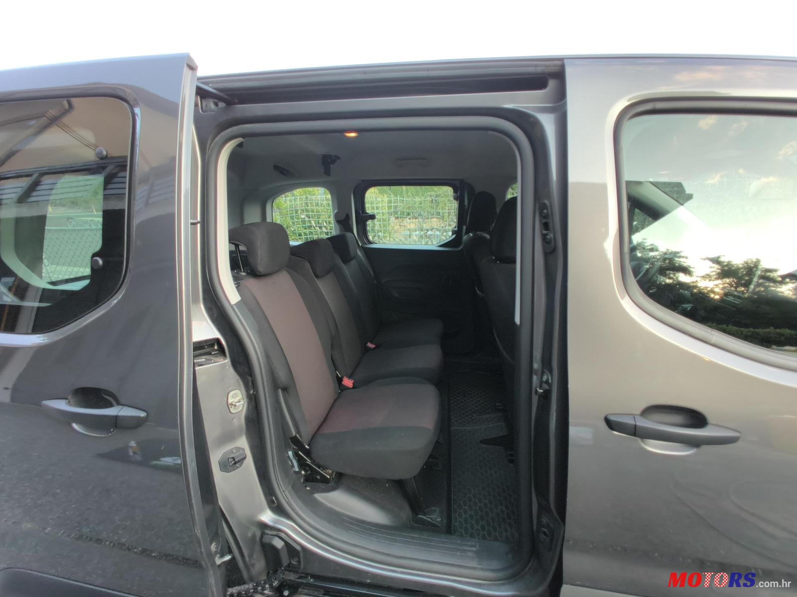 2021' Citroen Berlingo photo #2