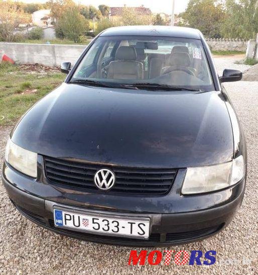 1998' Volkswagen Passat photo #3