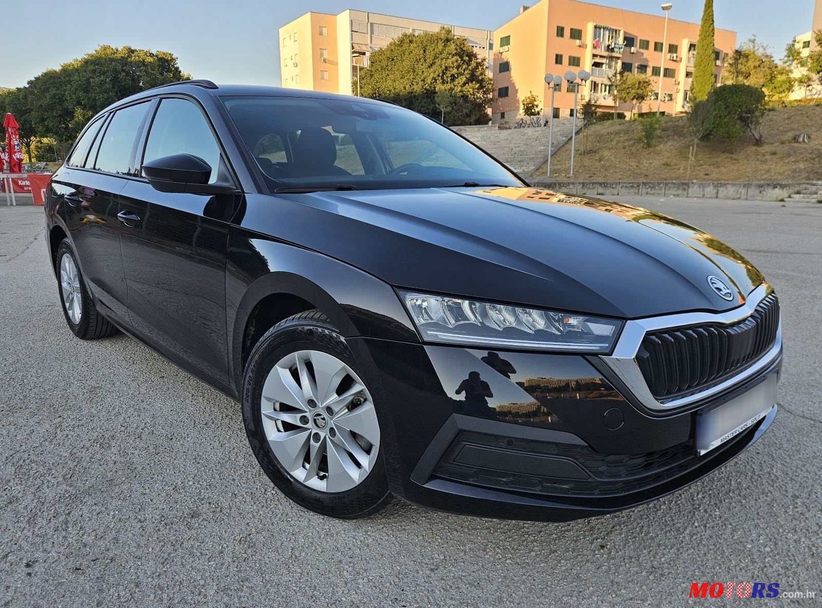 2023' Skoda Octavia Combi photo #1