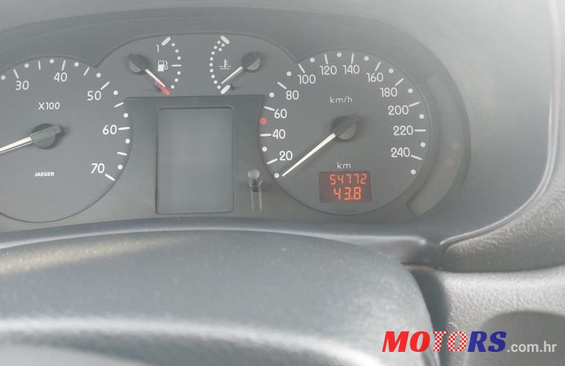 2001' Renault Clio 1,4 photo #6