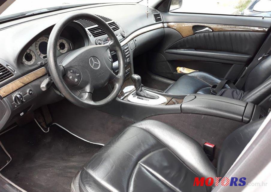 2002' Mercedes-Benz E-Klasa 270 Cdi photo #1