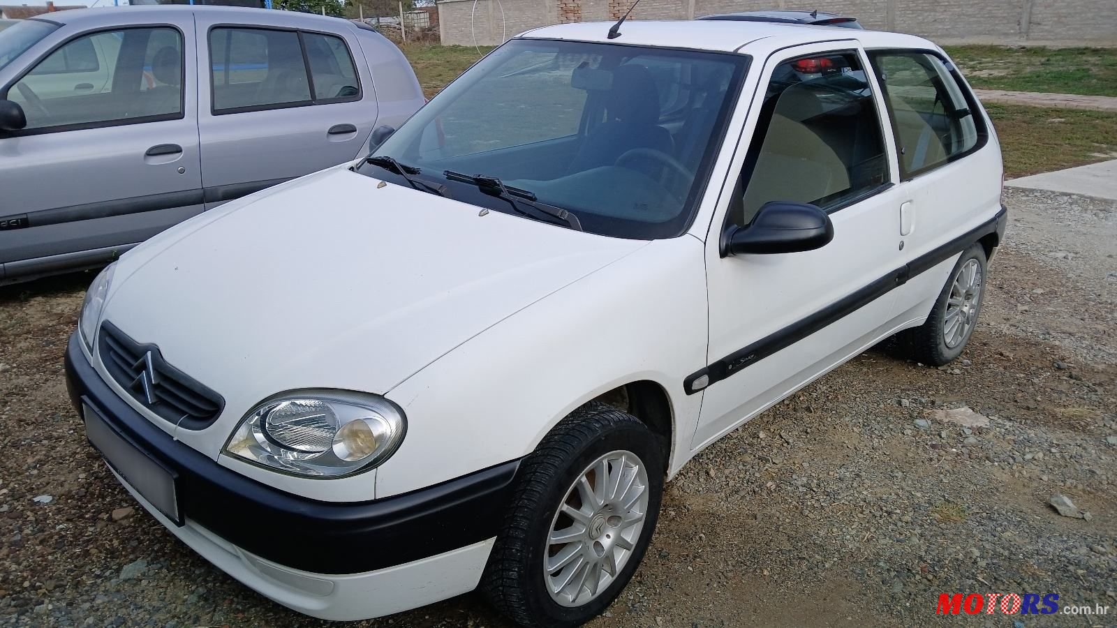 2001' Citroen Saxo 1,1 I Sx photo #2