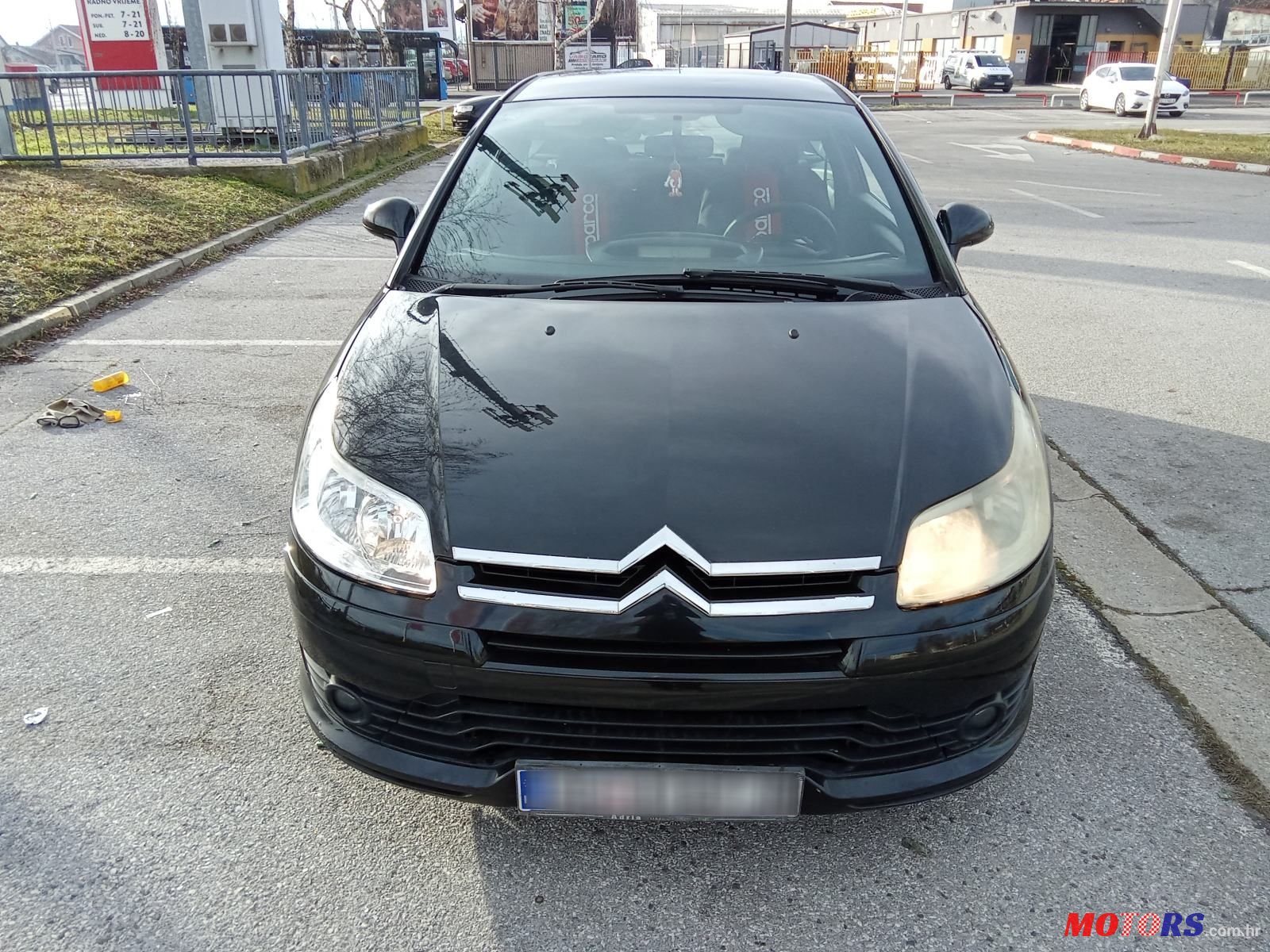2005' Citroen C4 1,6 Hdi 16V X photo #1