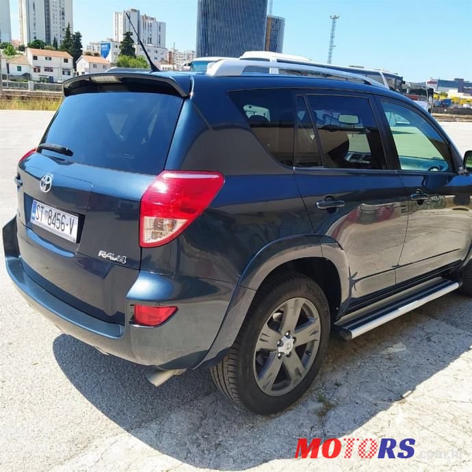 2007' Toyota RAV4 photo #4