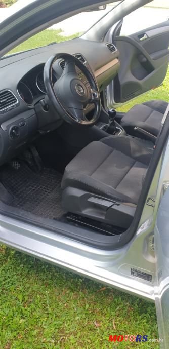 2010' Volkswagen Golf 6 1,6 Tdi photo #3