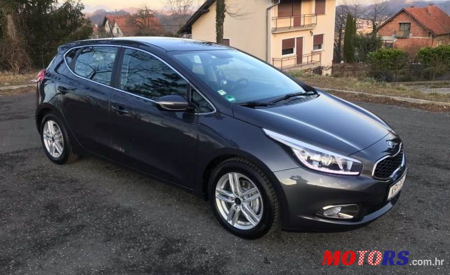 2013' Kia Ceed photo #1