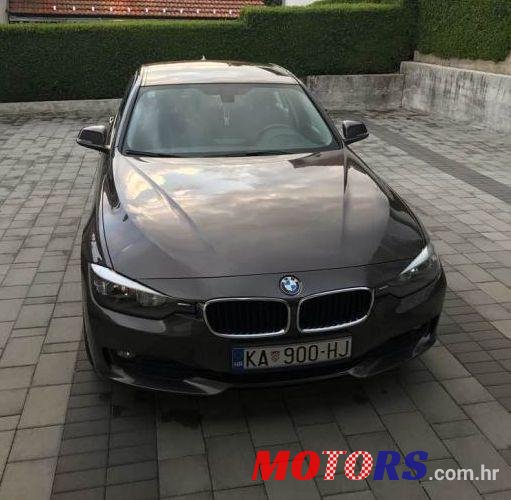 2014' BMW Serija 3 316D photo #4