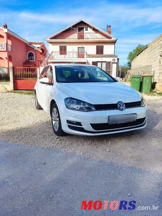 2015' Volkswagen Golf VII 1,6 Tdi photo #1