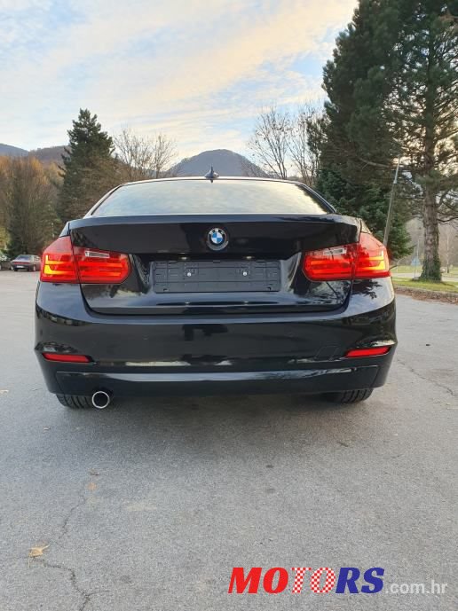 2013' BMW Serija 3 320D photo #4