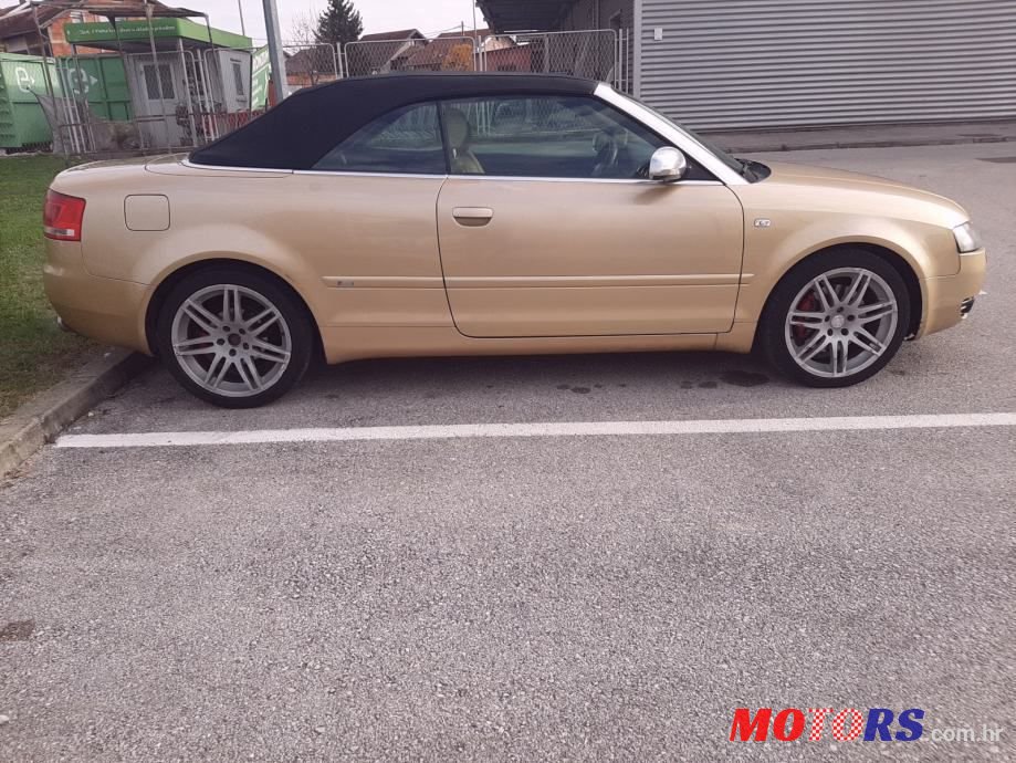 2004' Audi A4 1,8 T photo #1