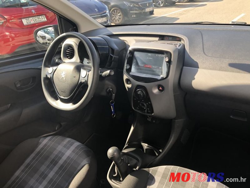 2019' Peugeot 108 1.0 Vti photo #4