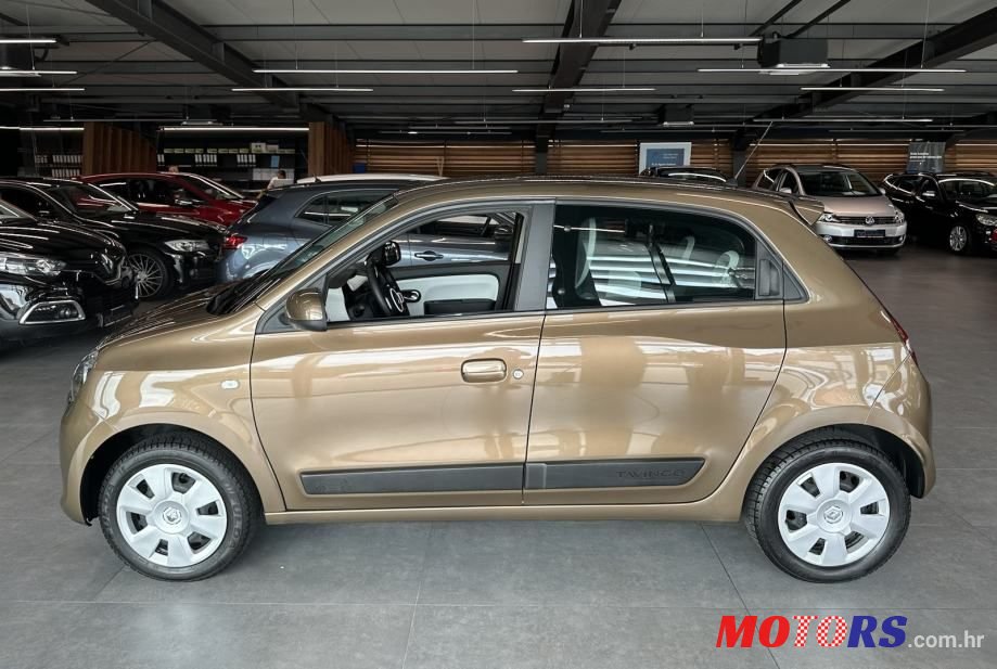 2017' Renault Twingo Sce photo #3