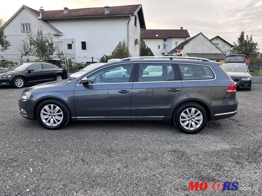 2014' Volkswagen Passat Variant photo #4