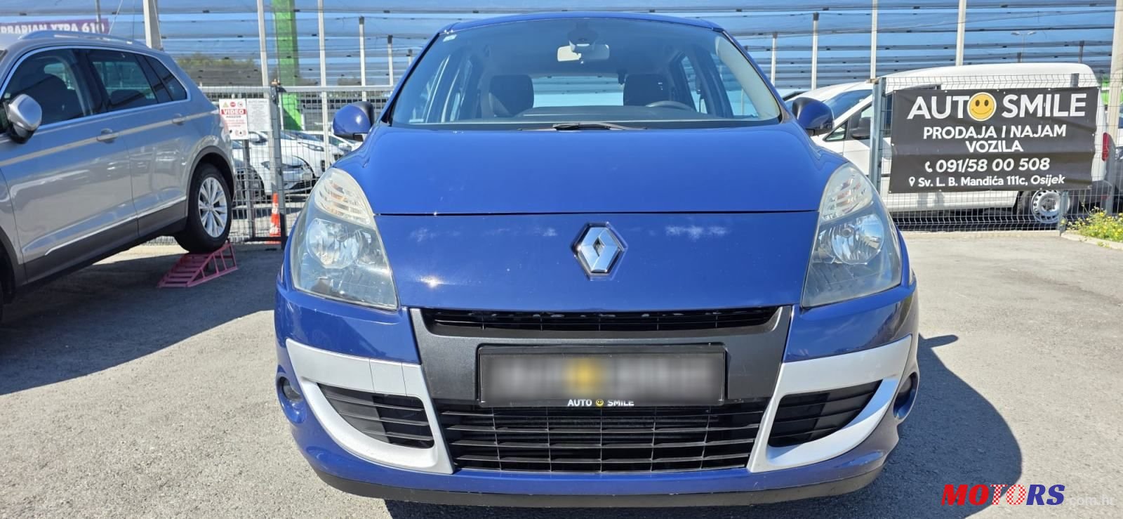 2010' Renault Scenic 1,9 Dci photo #3