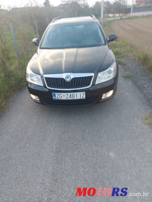 2010' Skoda Octavia Combi photo #1