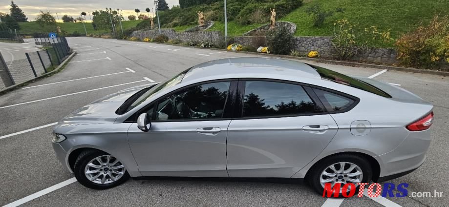 2015' Ford Mondeo 2.0 Tdci photo #6