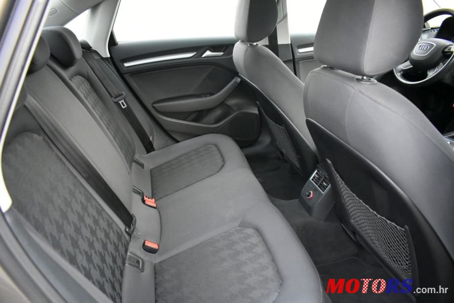 2016' Audi A3 photo #6