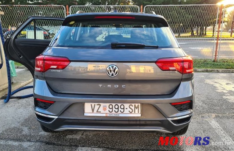2018' Volkswagen T-Roc 1,0 Tsi photo #6