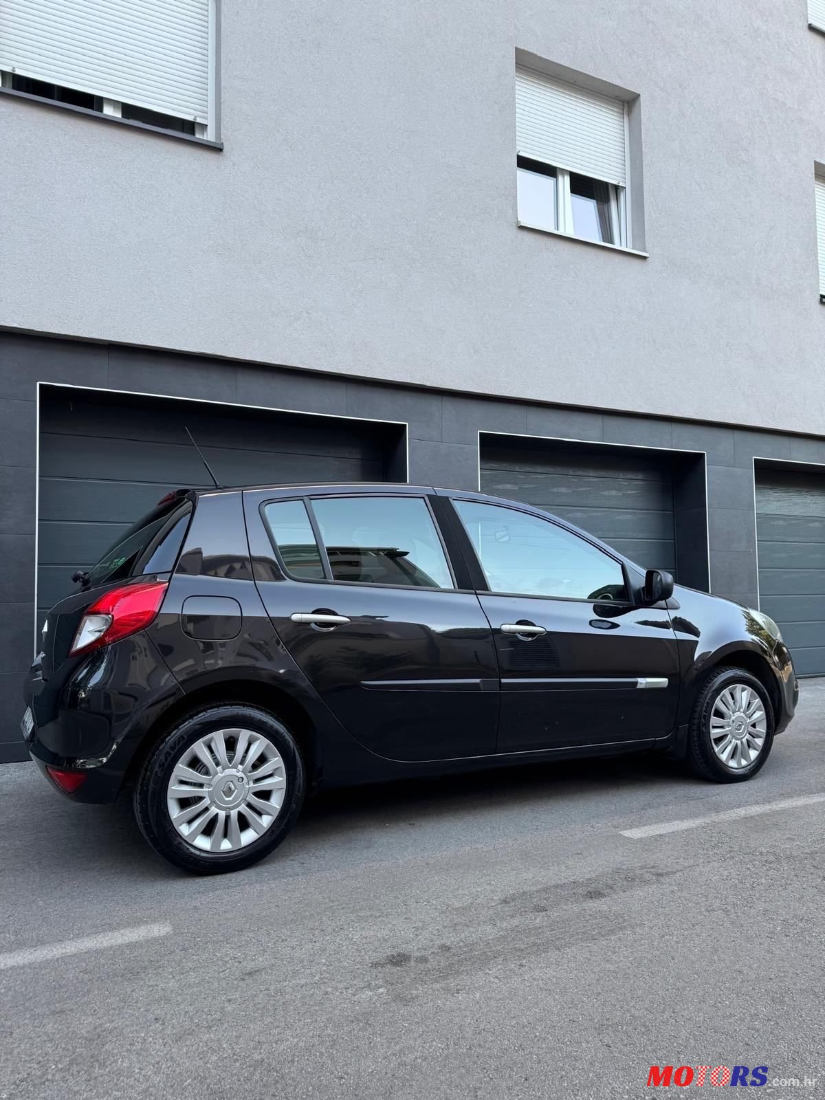 2012' Renault Clio 1,2 photo #4
