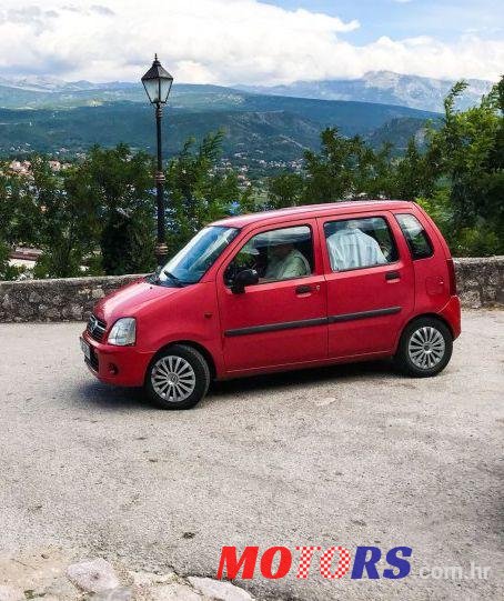 2004' Opel Agila 1,3 Cdti 16V photo #1