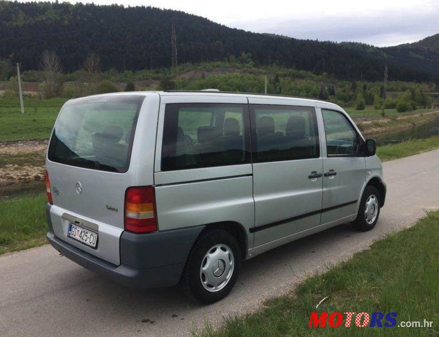 2002' Mercedes-Benz Vito 110 Cdi photo #2