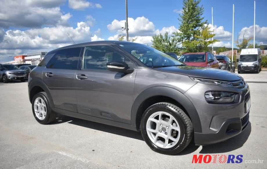 2019' Citroen C4 Cactus 1,2 photo #5