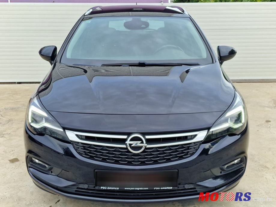 2019' Opel Astra Karavan photo #2