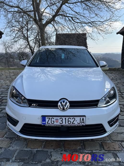 2014' Volkswagen Golf 7 Golf R photo #1