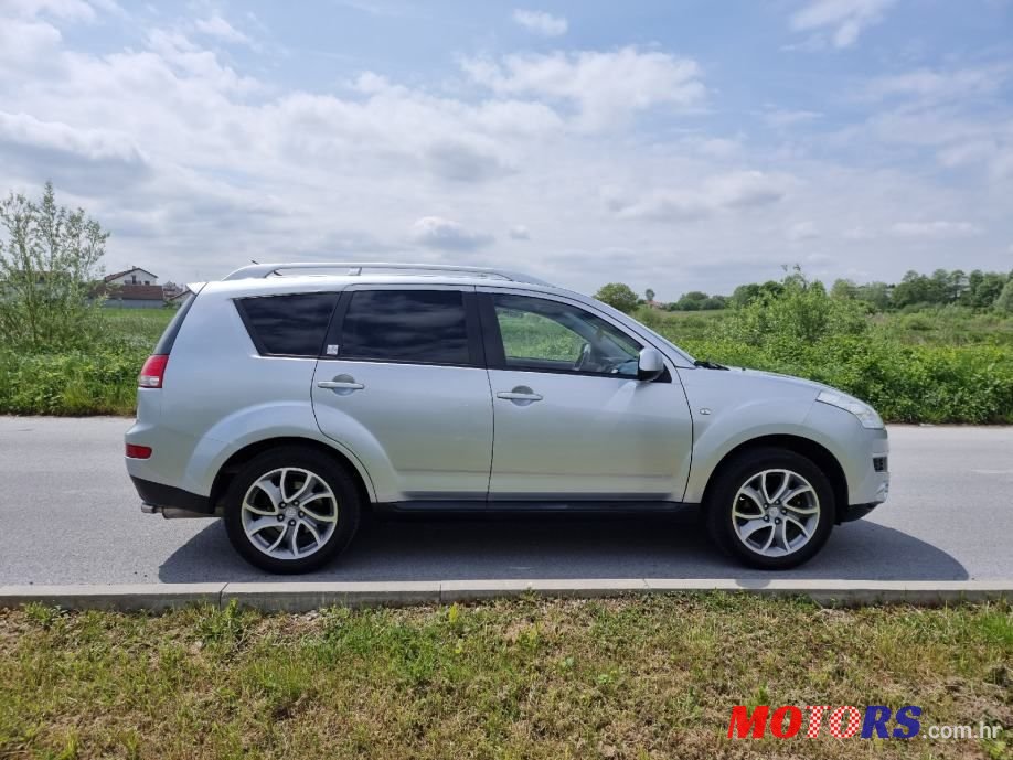 2010' Citroen C-Crosser 2,4 photo #6