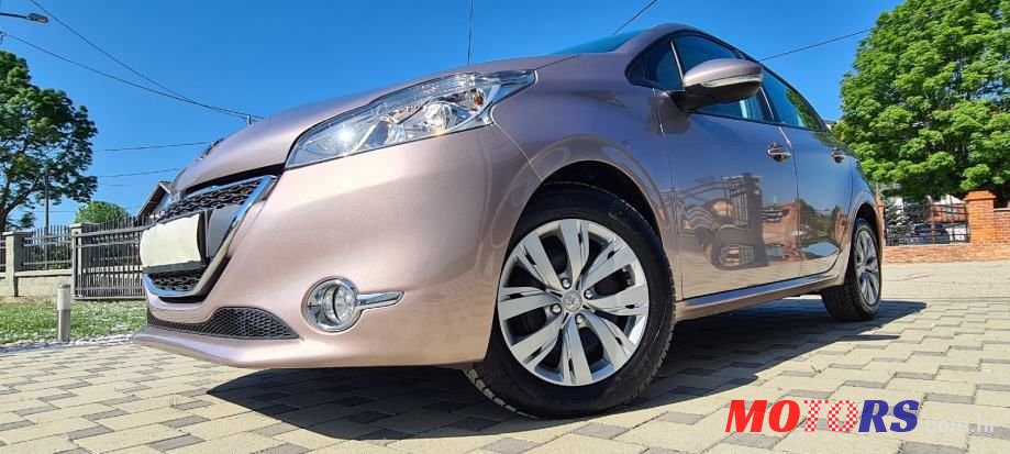 2013' Peugeot 208 1,4 Hdi photo #2