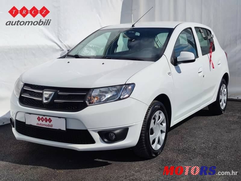 2014' Dacia Sandero photo #1