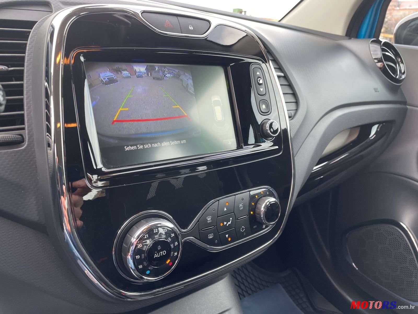 2014' Renault Captur Dci 90 photo #4