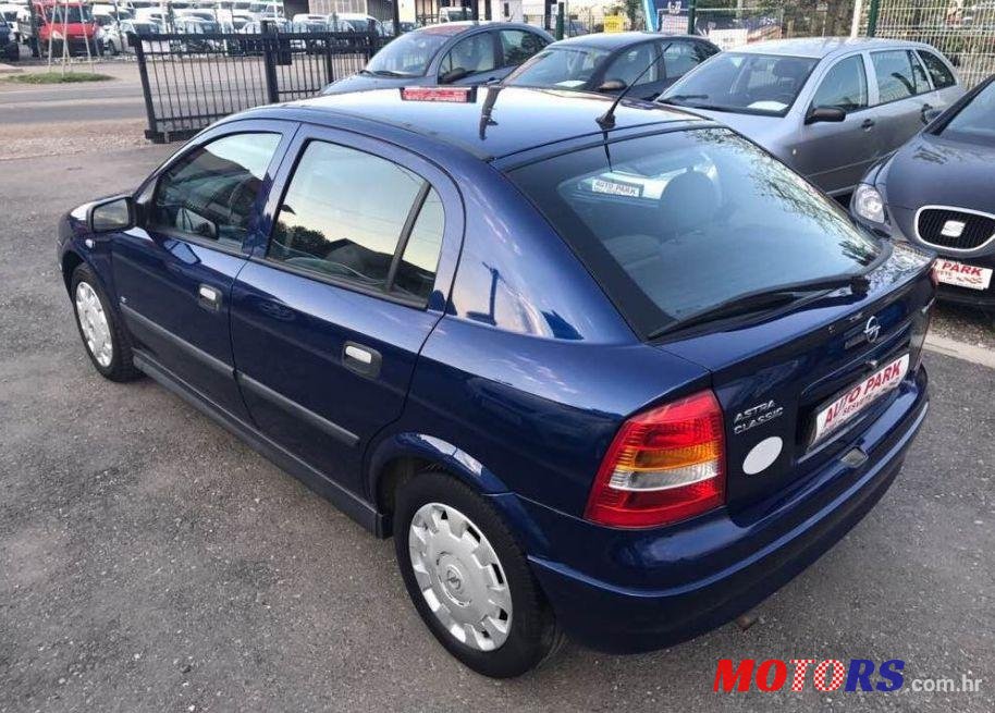 2007' Opel Astra 1.4 Twinport photo #2