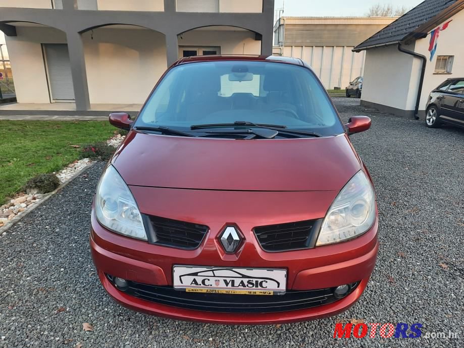 2008' Renault Scenic 1,5 Dci photo #6
