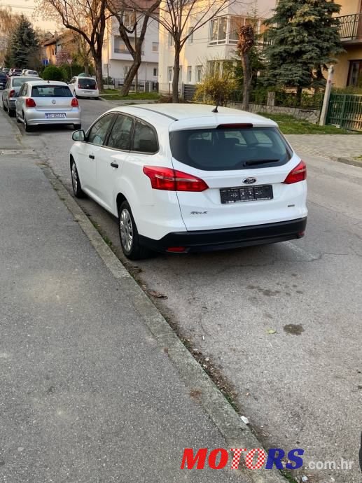 2015' Ford Focus Karavan photo #2