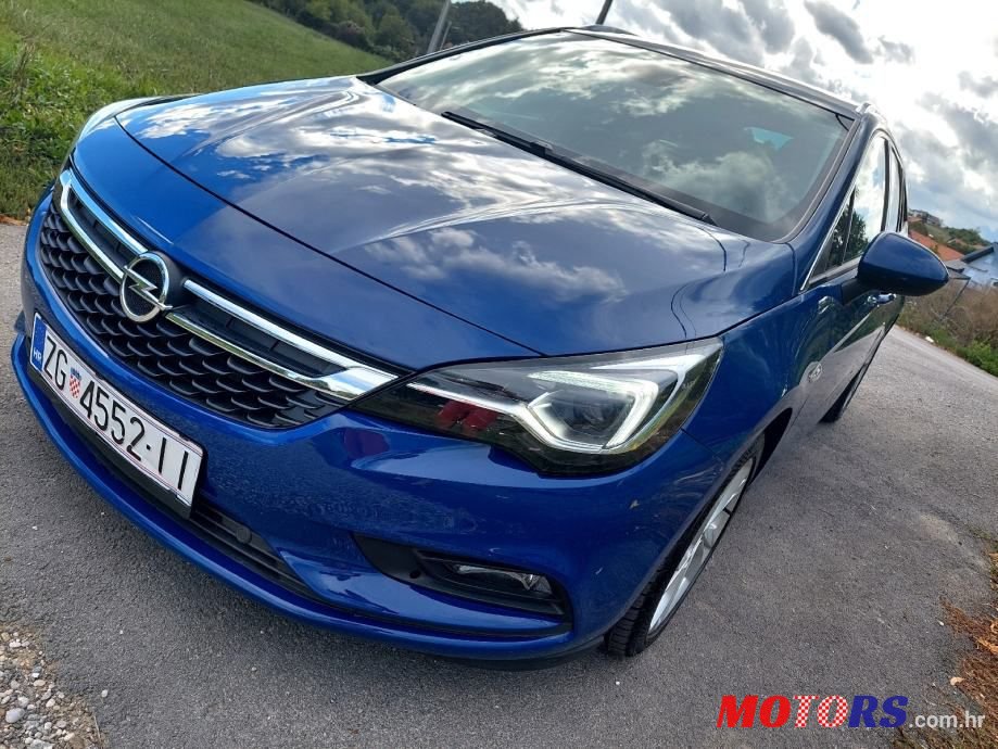 2019' Opel Astra Karavan photo #5