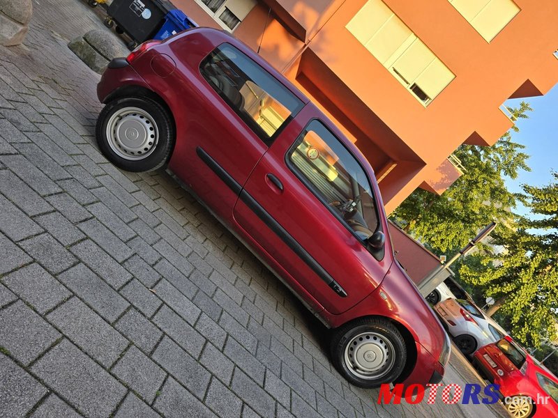 2003' Renault Clio 1,2 photo #6