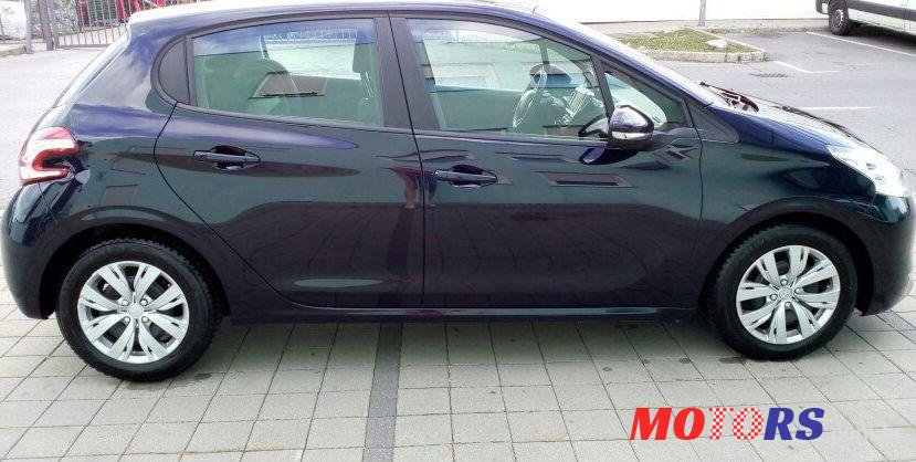 2014' Peugeot 208 1,6 E-Hdi photo #1