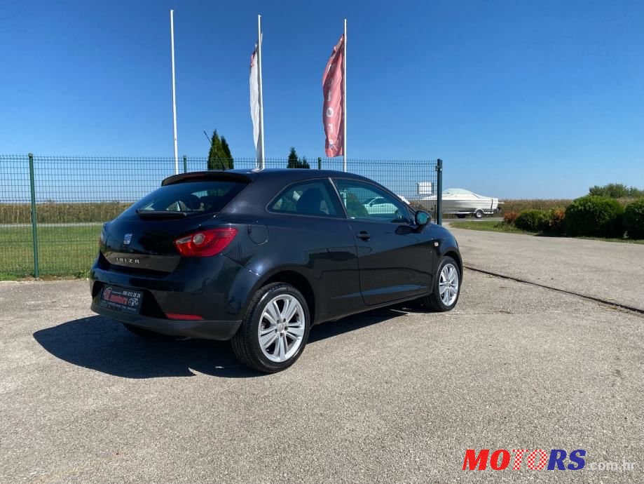2010' SEAT Ibiza photo #3