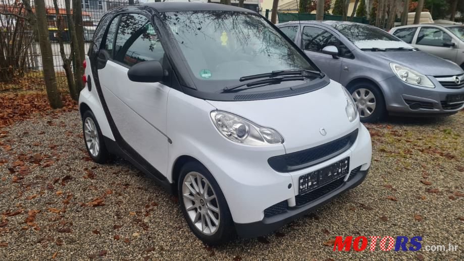 2011' Smart Fortwo Coupe 1.0 photo #2