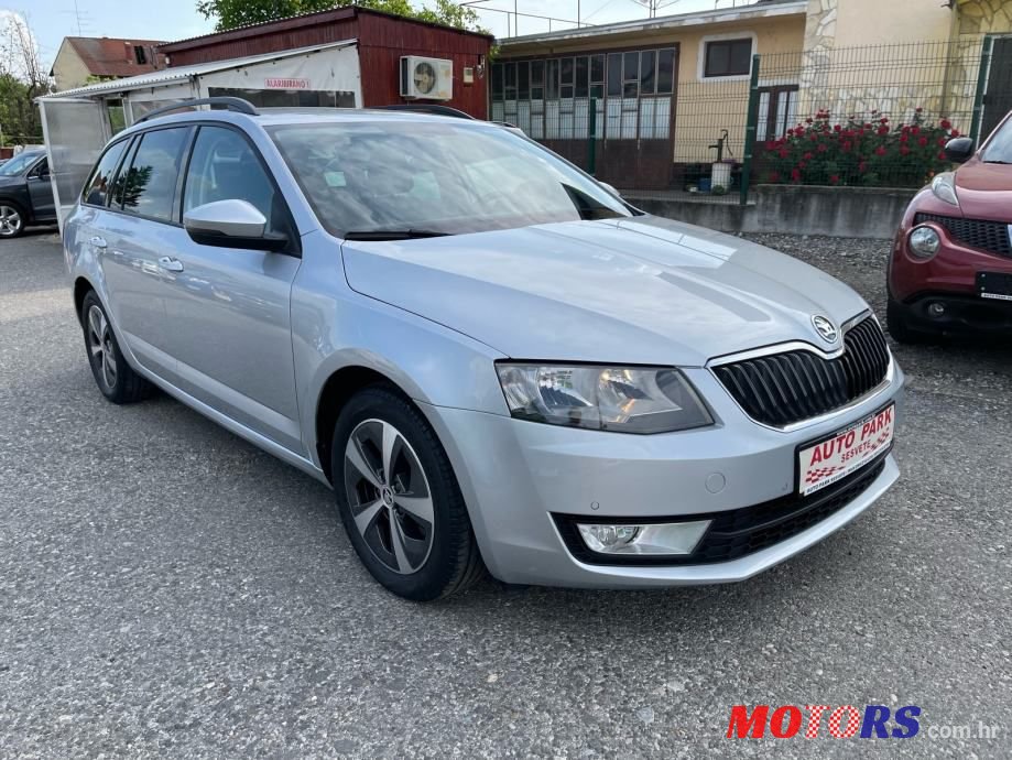 2016' Skoda Octavia Combi photo #5