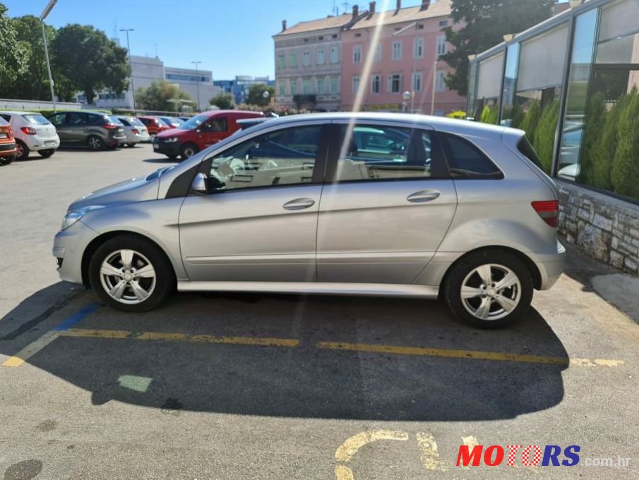 2009' Mercedes-Benz B-Klasa 180 Cdi photo #1