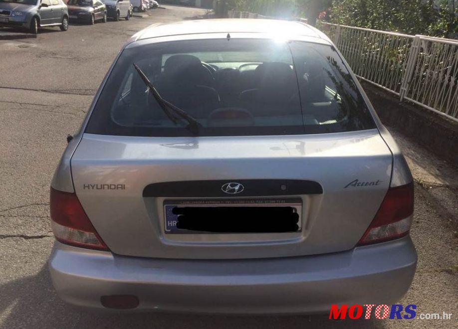 2002' Hyundai Accent 1,5 Gt photo #5