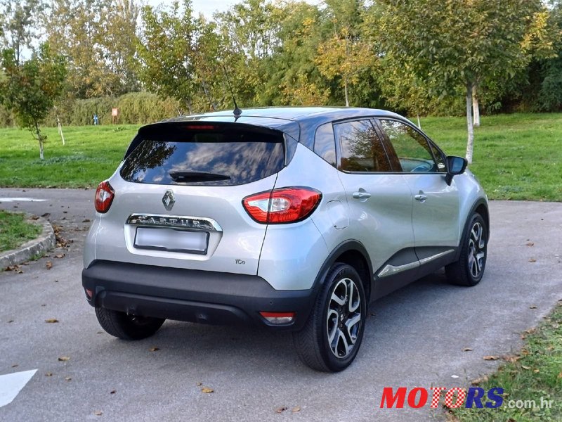 2016' Renault Captur Tce 90 photo #4