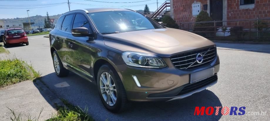 2015' Volvo XC60 Awd D4 photo #3