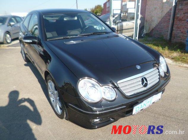 2005' Mercedes-Benz C Klasa-Sportcoupe 220 photo #1