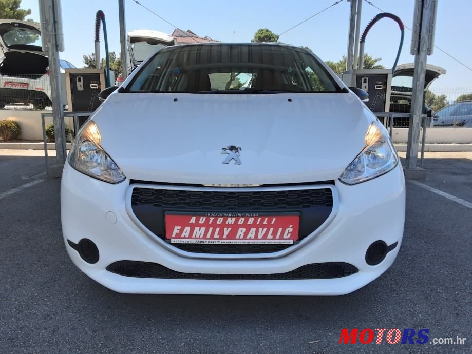 2013' Peugeot 208 1,4 Hdi photo #6