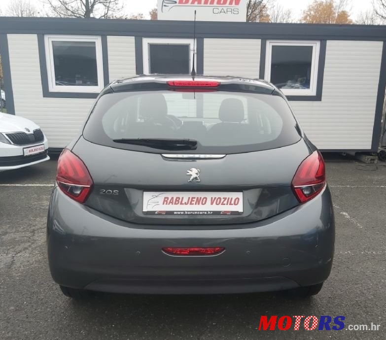 2017' Peugeot 208 photo #5