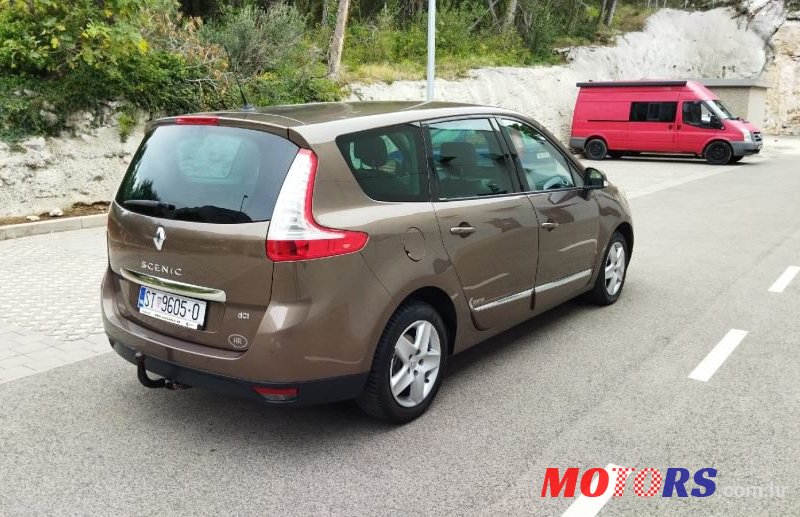 2016' Renault Grand Scenic Dci 110 photo #6